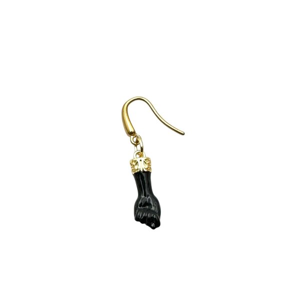 18K Gold Plated Black Enamel Figa Fist Earrings Pierced Chandelier - Picture 4 of 4